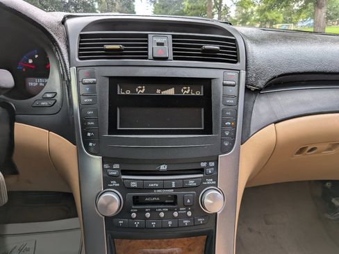 Used 2005 Acura TL image 21
