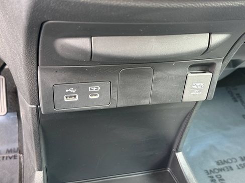 Used 2025 Honda Odyssey Sport-L image 27