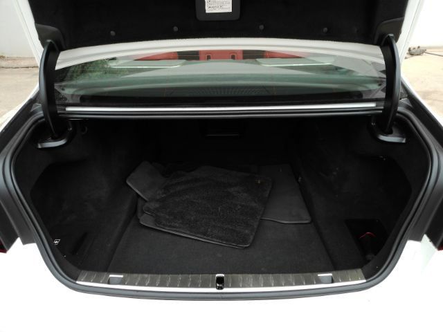 Used 2020 BMW ALPINA B7 xDrive w/ Ambient Air Package AWD/4WD image 30