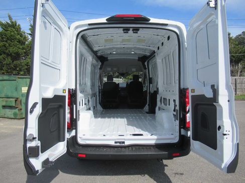 New 2026 Ford Transit 250 148 Medium Roof RWD image 14