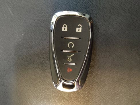 Used 2018 Chevrolet Equinox LT AWD/4WD image 32