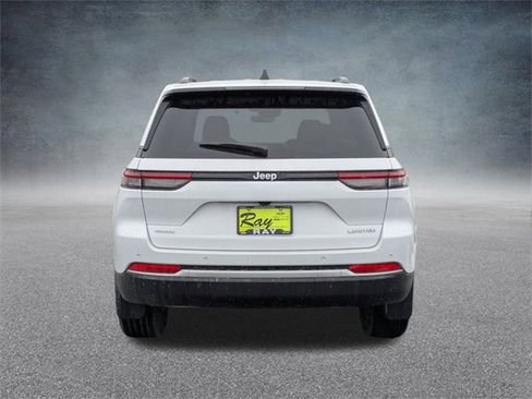 New 2026 Jeep Grand Cherokee Limited image 5