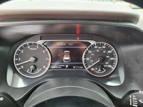 Used 2023 Nissan Rogue SV FWD image 31