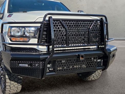 Used 2024 RAM 3500 Big Horn w/ Night Edition AWD/4WD image 8