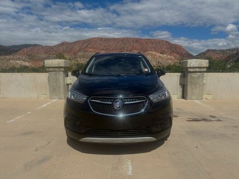 Used 2021 Buick Encore Preferred image 5