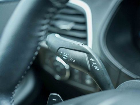 Used 2022 Ford Edge SEL w/ Convenience Package image 33