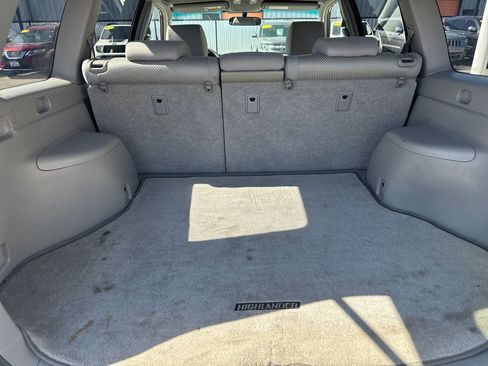 Used 2006 Toyota Highlander 2WD image 23