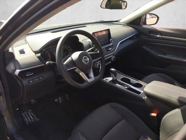 Used 2022 Nissan Altima 2.5 SV FWD image 10