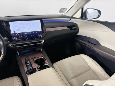 Used 2025 Lexus RX 350 Premium Plus w/ Accessory Package (Z1) FWD image 35