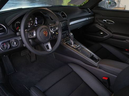 Used 2024 Porsche 718 Cayman image 14