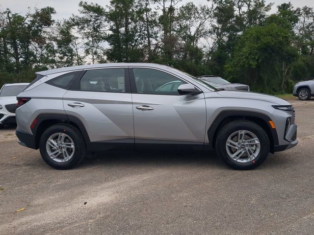 New 2025 Hyundai Tucson SE FWD image 4