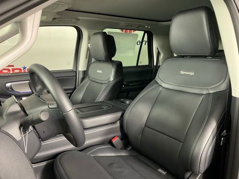 New 2026 Ford Expedition Max Platinum w/ Driver's Package AWD/4WD image 14