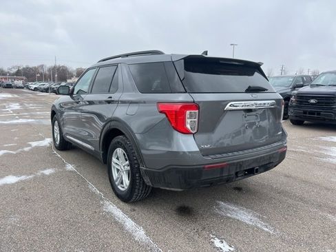 Certified 2023 Ford Explorer XLT w/ Class IV Trailer Tow Package image 6