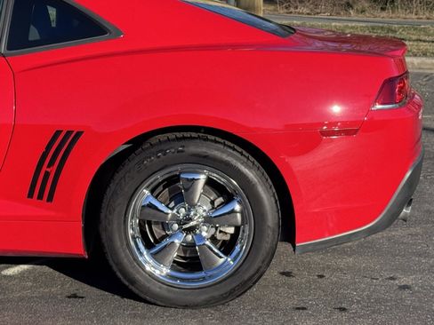Used 2015 Chevrolet Camaro LS image 33