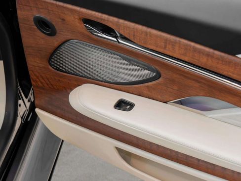 Used 2024 Aston Martin DB12 Convertible RWD image 24