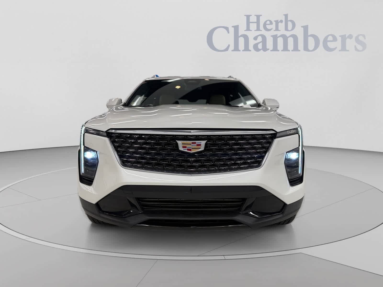 Used 2024 Cadillac XT4 Premium Luxury w/ Cold Weather Package AWD/4WD image 2
