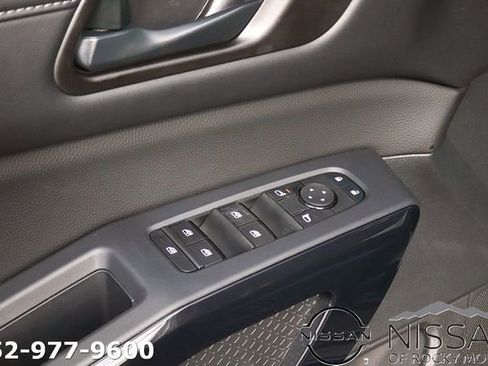 New 2026 Nissan Pathfinder SV AWD/4WD image 10