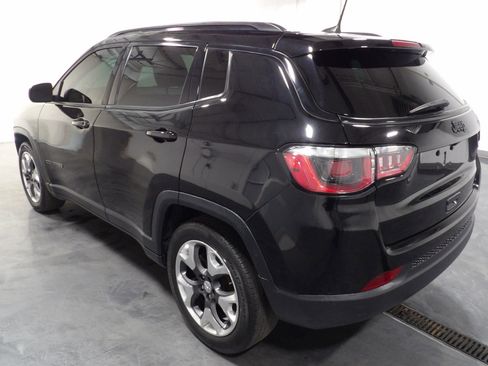 Used 2020 Jeep Compass Latitude image 6