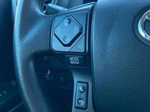 Used 2022 Toyota Tacoma SR w/ SR Convenience Package image 11