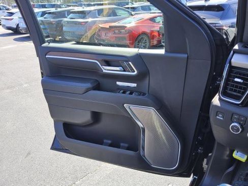 Used 2025 GMC Sierra 1500 Denali w/ Denali Reserve Package image 6