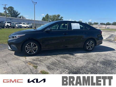 Used 2024 Kia Forte LXS image 1
