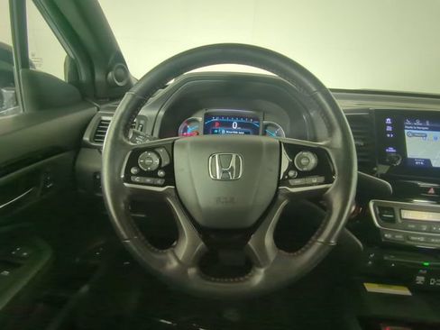Used 2022 Honda Pilot Black Edition image 25