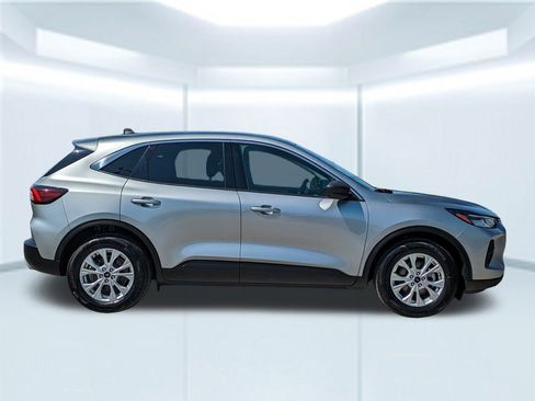 Used 2023 Ford Escape Active w/ Tech Pack #1 image 7