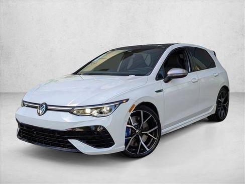 Used 2023 Volkswagen Golf R image 1