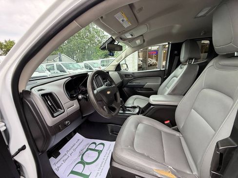 Used 2017 Chevrolet Colorado W/T RWD image 5