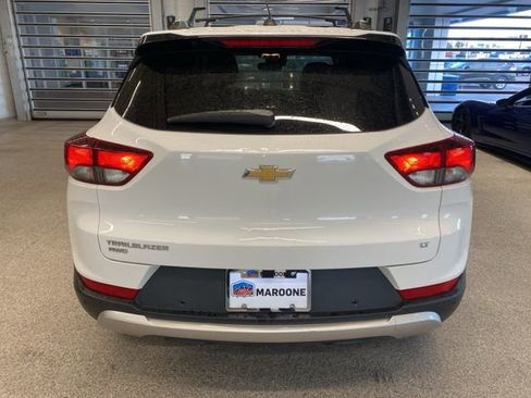 Certified 2021 Chevrolet TrailBlazer LT w/ Sun and Liftgate Package image 6