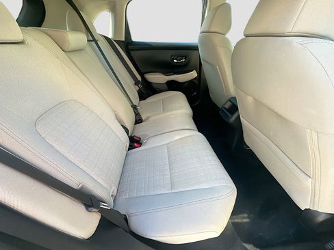 Certified 2024 Honda HR-V LX image 27