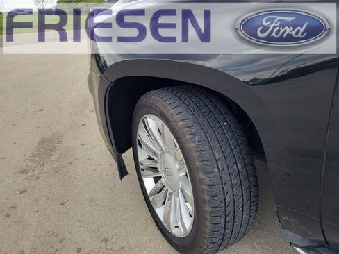 Used 2016 Cadillac Escalade ESV Platinum image 9