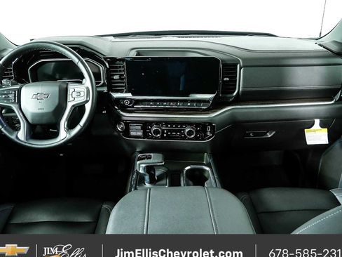 Used 2023 Chevrolet Silverado 1500 RST w/ Redline Edition AWD/4WD image 21