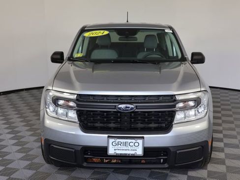 Used 2024 Ford Maverick XLT image 3