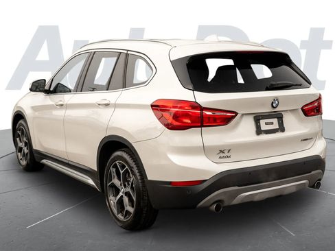 Used 2018 BMW X1 xDrive28i w/ Premium Package image 2