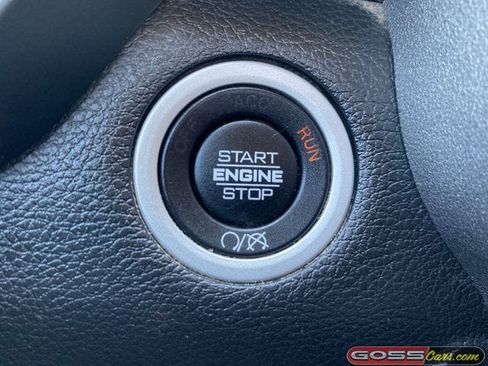 Used 2020 RAM 3500 Tradesman w/ Chrome Appearance Group AWD/4WD image 9