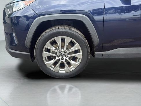 Used 2020 Toyota RAV4 XLE Premium AWD/4WD image 11