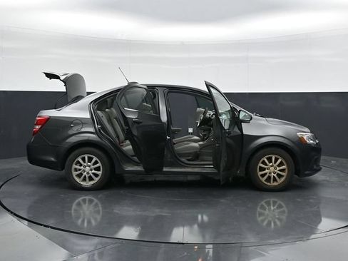 Used 2017 Chevrolet Sonic LT FWD image 47