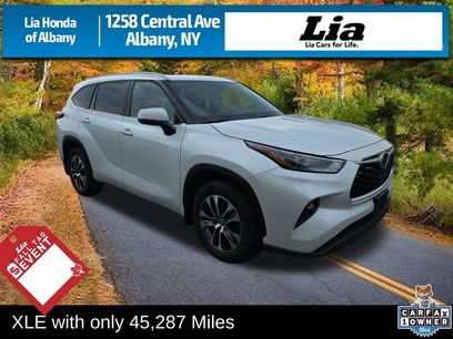 Used 2022 Toyota Highlander XLE