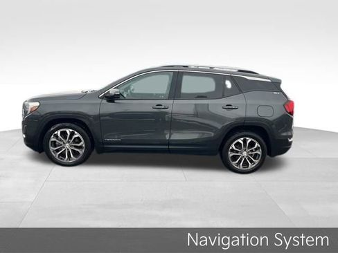 Used 2020 GMC Terrain SLT image 4