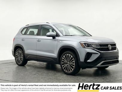 Used 2025 Volkswagen Taos SE