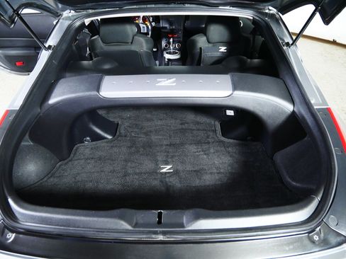 Used 2006 Nissan 350Z Enthusiast w/ (K96) Aerodynamics Pkg RWD image 18