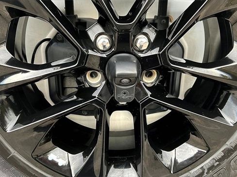 Used 2021 Jeep Wrangler Unlimited Sahara image 21