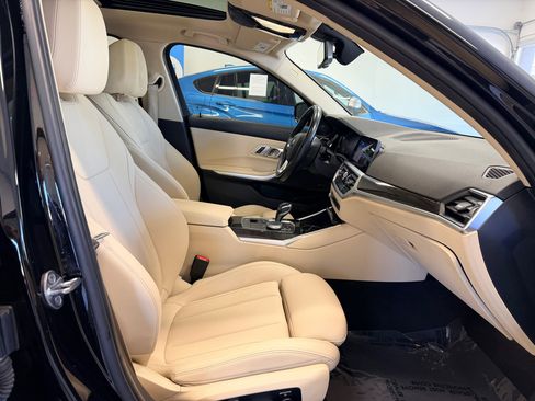 Used 2019 BMW 330i Sedan image 25