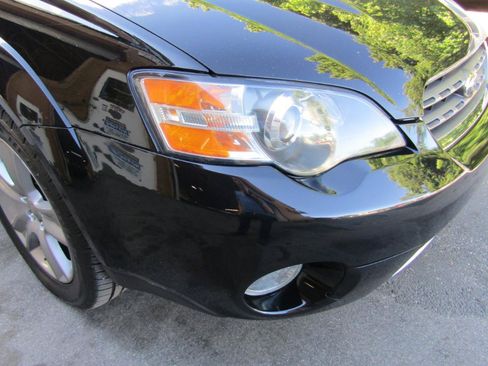 Used 2005 Subaru Outback 3.0R L.L. Bean AWD/4WD image 26