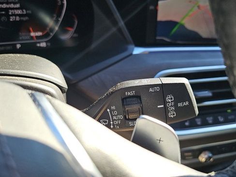 Used 2019 BMW X5 xDrive40i w/ Executive Package image 27