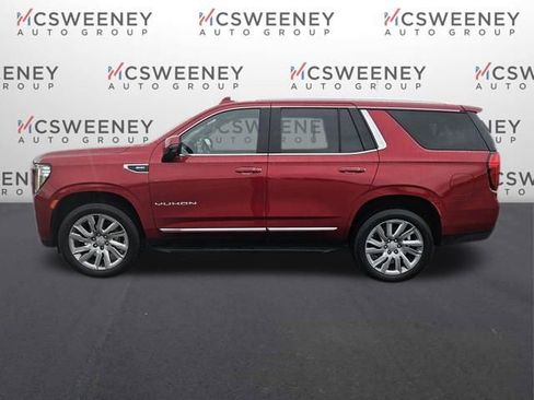 Used 2021 GMC Yukon SLT w/ SLT Luxury Plus Package image 2