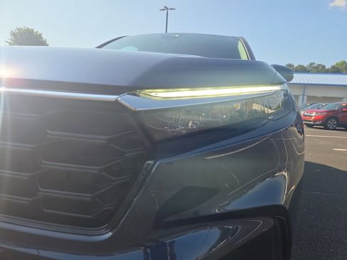 Certified 2024 Honda CR-V EX image 26