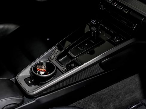 Used 2020 Porsche 911 Carrera S image 32