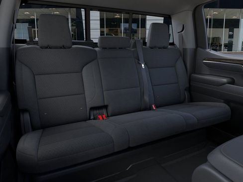 New 2026 GMC Sierra 1500 SLE image 17